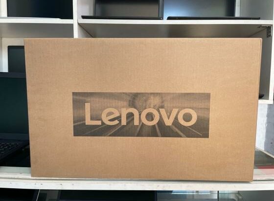 Laptop Lenovo Ideapad 1 AMD RYZEN 5 7520U 1TB SSD 16GB RAM LG Selado