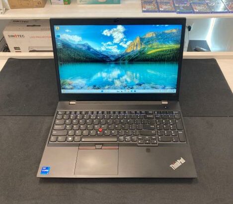 Laptop Lenovo ThinkPad P15v Gen3 WorkStation 15.6″ i7-12700H 16GB 512SSD QuadroT1200 W11P