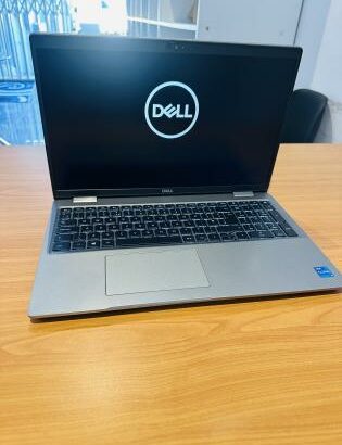 LapTop Limpinho CORE i5 11Th Gen ✨Dell Notebook Latitude 5520  ✨15,6 polegadas  ✨Display Full HD 1920 x 1080 ✨Intel Core i5 11ª geração i5-1135G7 2.40