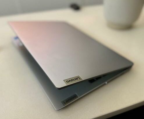 Lenovo IDEAPAD 1i i3 12th • 8GB de Ram• 512GB SSD Ultra Fast• 15.6 polegadas