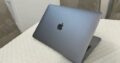 MacBook Air 2020 M1  13” 8gb 256gb SSD usado