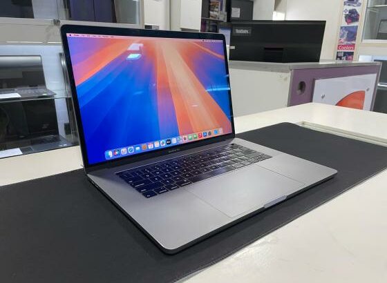 MacBook Pro Retina 2019 15.4″ i9-9880H 16GB 512SSD UHD630-1.5GB Sequoia