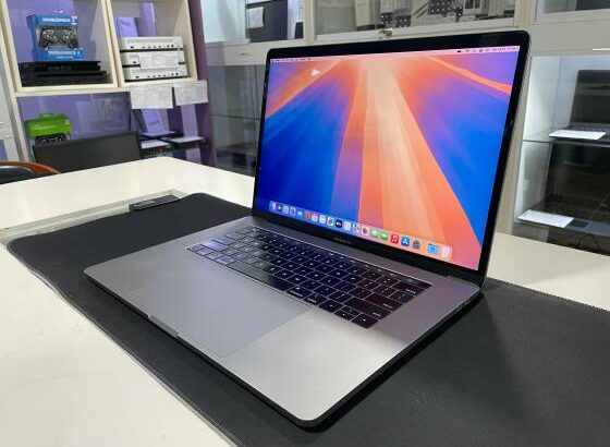 MacBook Pro Retina 2019 15.4″ i9-9880H 16GB 512SSD UHD630-1.5GB Sequoia