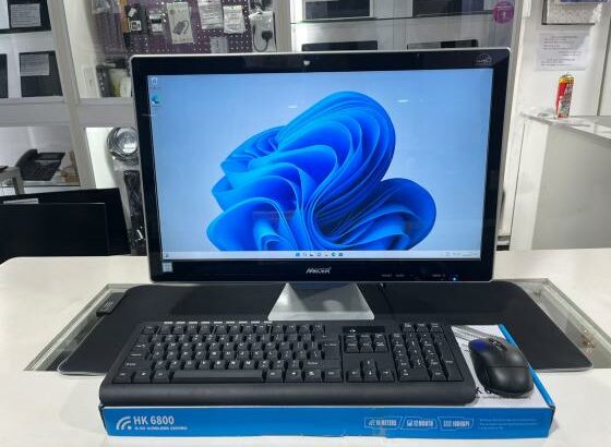 Mecer Xhibitor Proficient H2486+ 24” i5-8400 8GB 500HDD UHD6230 W10P