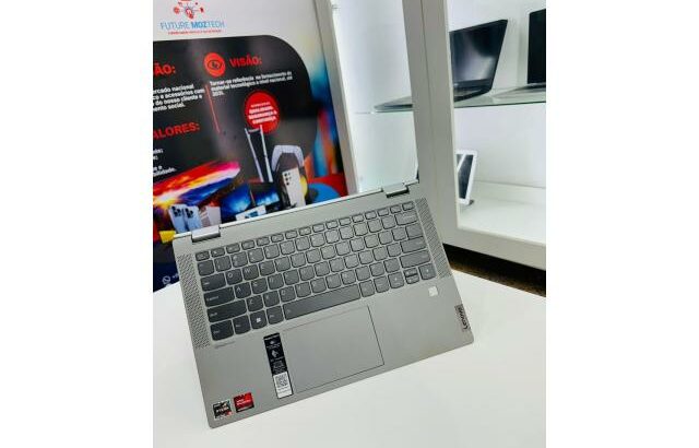 LENOVO yoga touchscreen  16GB RAM