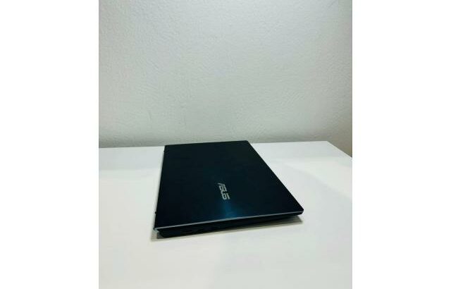 ASUS Zenbook  32GB RAM GeForce MX450 2GB