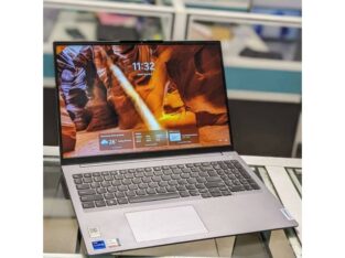 Lenovo ThinkBook G6 METÁLICO 13TH core i7, 16GB RAM  512GB SSD