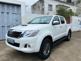 Toyota Hilux Raider – Recem Importada