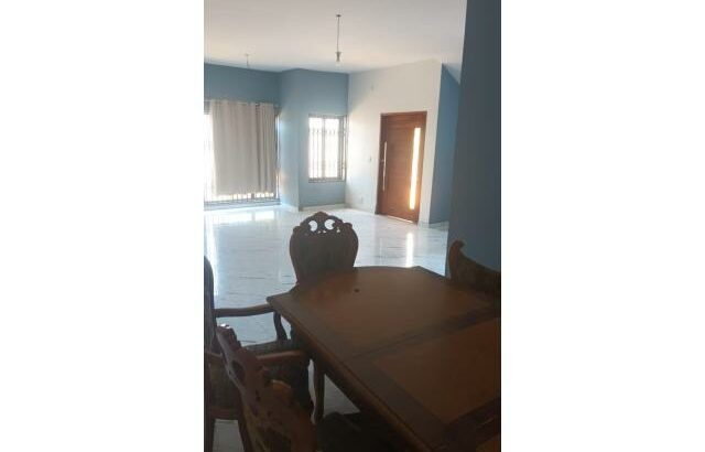 Vende-se Magnífica Moradia T4 na liberdade