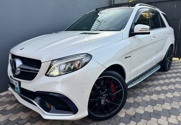 GLE63S V8 BITURBO RECEM IMPORTADO