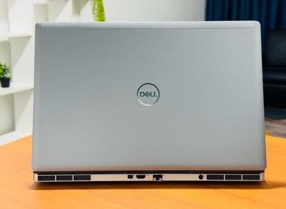 Dell Precision 7760 AI & VR Ready Mobile WorkStation Intel Vpro Core i7-11850H 32GB RAM 512GB SSD Nvidia RTX A3000 6GB