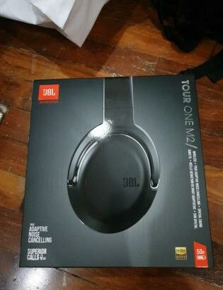 Headphone JBL Tour One M2 Selados Entregas e Garantias