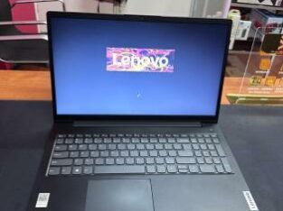 Lenovo V15 G2 i5 11th 8GB RAM 512GB SSD