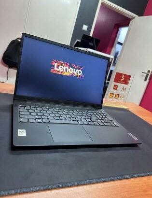 Lenovo V15 G2 i5 11th 8GB RAM 512GB SSD