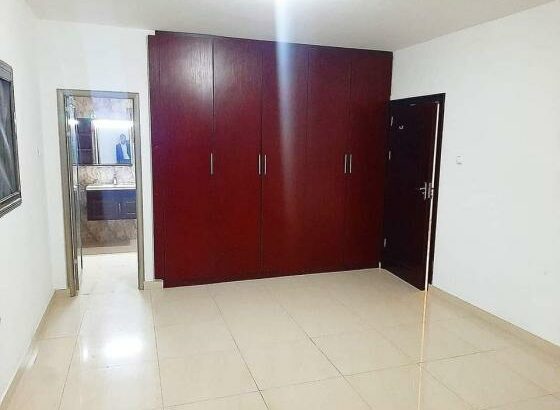 Vende-se Casa T.4 na Matola rio ao lado da Clínica da Familia