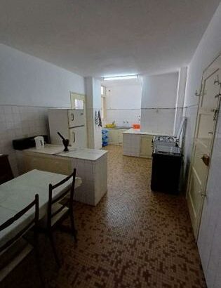 Vende se a preço de banana apartamento big wan hiper espaçoso tipo 4 com 3wc no bairro polana cimento avenida 24 de julho próximo do polana shopping