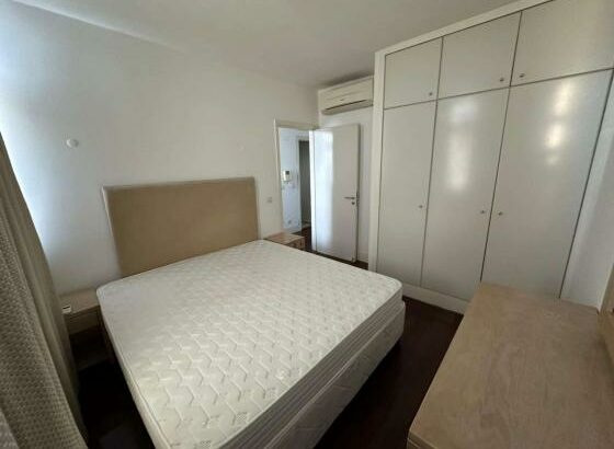 Arrenda-se Apartamento T1 mobilado no condomínio polana Shopping, av julius vs 24 de julho