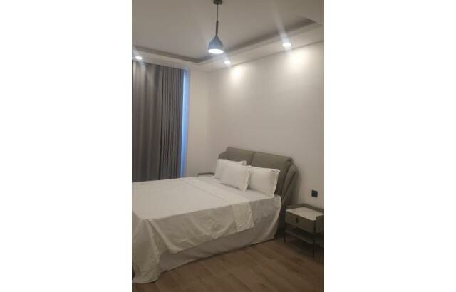 Condomínio Aura Arrenda-se Luxuoso Apartamento T2 mobilado