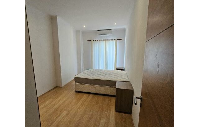 Arrenda-se Luxuoso Apartamento T3 duplex mobilado no joss village