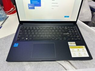 Asus Vivobook X1704ZA Intel Core i5-1235 (12CPUs) 12th Geração