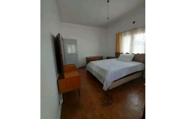 VENDO CASA T4 NO CHOUPAL B COM TUDO DENTRO E QUINTAL ENORME | MAPUTO