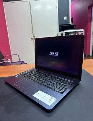 ASUS X543U i3 6th 4GB RAM 1TB