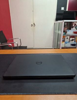 Dell Inspirion 16 i5-7200U 8GB RAM 500GB HDD