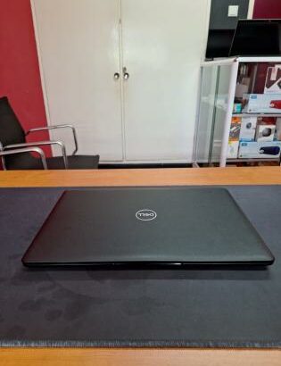 Dell Latitude 3500 i3 8th 8GB RAM 256GB SSD