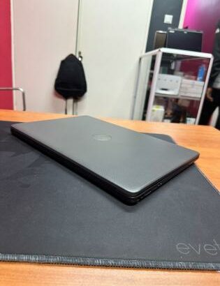 Hp 15 i7 10th 16GB RAM 256GB SSD +1TB HDD