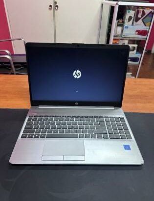 Hp 250 G8 Celeron N4030 4GB RAM 256GB SSD