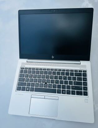 Lap Super Limpo HP Elitebook 745 G6 Graphical Machine  AMD RYZEN  5 pro 3500U 2.00 GHZ up to 4.4 GHz ,Win 11 Pro  AMD Redeon Vega 8 Graphics  2 GB VRA