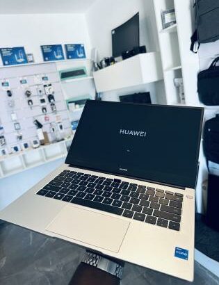 ✨Lap Top Semi-Novo  *Executive Huawei Matebook D14 Metalizado  *✨*Intel Core i5-1135G7 2.40 GHZ  (08 CPUs) 11 th Generation 14 Polegadas * ✨*Face ID +