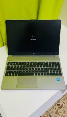 Laptop HP 12a Geracap 8Ram