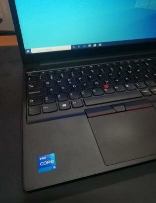 Lenovo Thinkpad E15 i5 11th 8GB RAM 256GB SSD