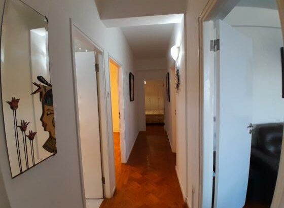 VENDE-SE FLAT TIPO 3 MOBILADO NA POLANA  PRÓXIMO A JULIUS NYERERE