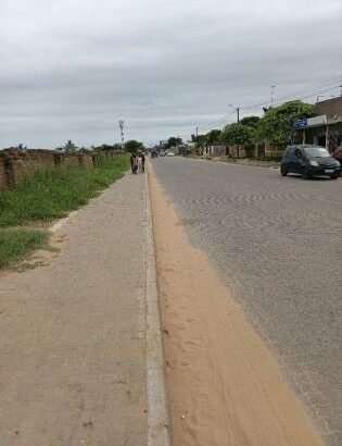 transpasse destas parcelas, de 15/30m no bairro de laulane zona da Dona Alice