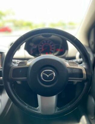 acaba de chegar Mazda demio sport