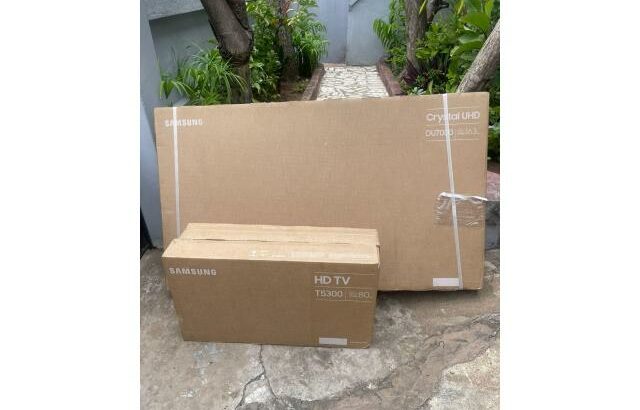 TV Samsung 65” Smart DU7000 ( Modelo 2024 ) selada