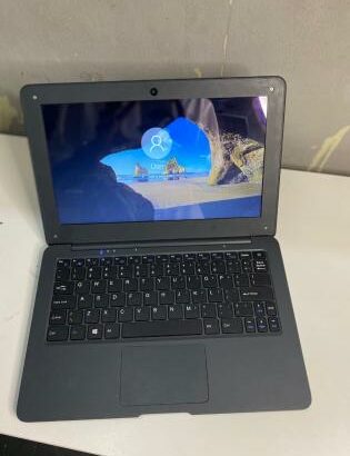 laptop celeron/8th Geração