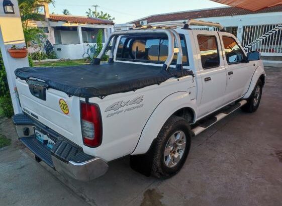 Nissan HardBody 2015 Cabine Dupla