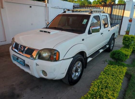 Nissan HardBody 2015 Cabine Dupla