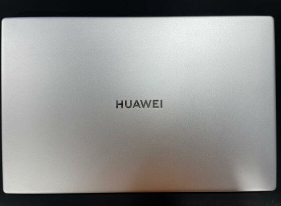 Huawei MateBook D15 BoDE-WDH9 15.6” i5-1155G7 8GB 256SSD iRisXe W11H