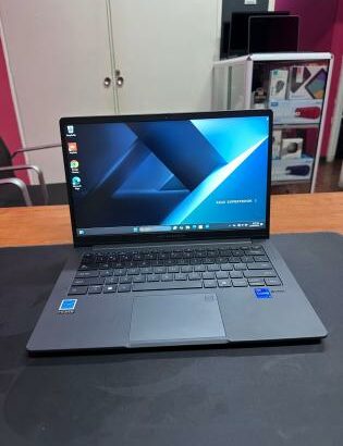 ASUS Expertboom 14 i7 13th 16GB RAM 512GB SSD