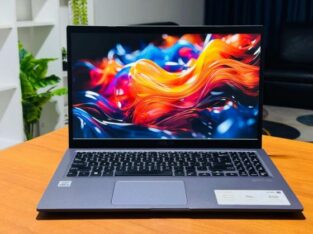 ASUS Vivobook i3 10th 8GB RAM 512GB SSD