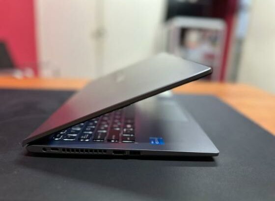 ASUS X515 i3 11th 8GB RAM 256GB SSD