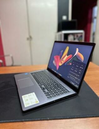 ASUS X515 i3 11th 8GB RAM 256GB SSD