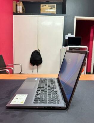 ASUS X515EA i5 11th 256GB SSD 8GB RAM