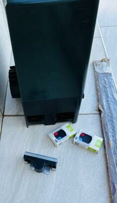 Automatize o seu portão por Apenas 19.500.00MT  Kit Completo: 01Motor D5 Evo 02 Remote de 2 botões  01 sensor de Movimento  01 Régua de correr,04 Metr