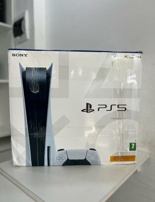 PlayStation 5 fat 825GB