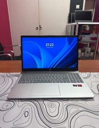 HP 15fc000ni AMD Ryzen 7 7730U(i7 13th)  16GB RAM 512GB SSD Gráfica AMAD